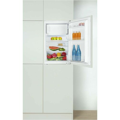 Amica ugradbeni hladnjak BM132.3€ Cijene