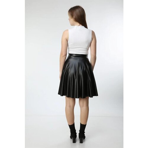 Dewberry 88854 Flared Faux Leather Skirt-BLACK Cene