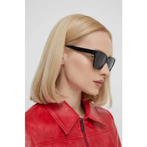 Hugo Sunčane naočale za žene, boja: crvena