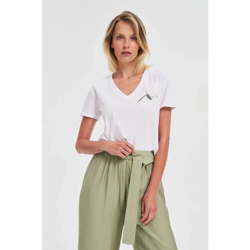 Marisse White Blouse With Crochet Appliqué Cene