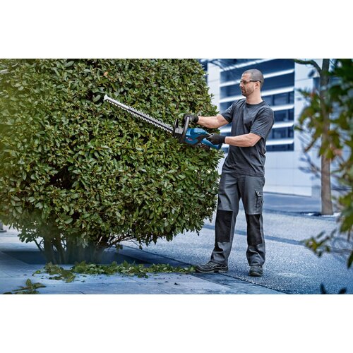 Bosch Akumulatorske makaze za živu ogradu GHE 18V-60 Solo Professional bez baterije i punjača (06008C9000) Slike