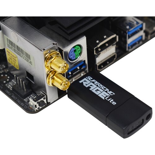 Patriot spominski ključek 256GB usb 3.2 supersonic rage lite Slike