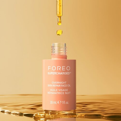 Foreo SUPERCHARGED Overnight Skin Repair Face Oil pomlajevalno olje za obraz za noč 30 ml Slike