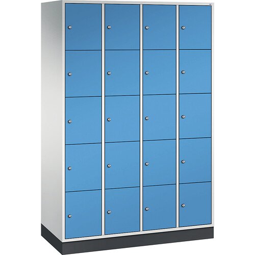 C+P jeklena omara s predelki z zaklepanjem intro, višina predelka 345 mm, šxg 1220 x 500 mm, 20 predelkov, korpus svetlo siv, vrata svetlo modra Cene