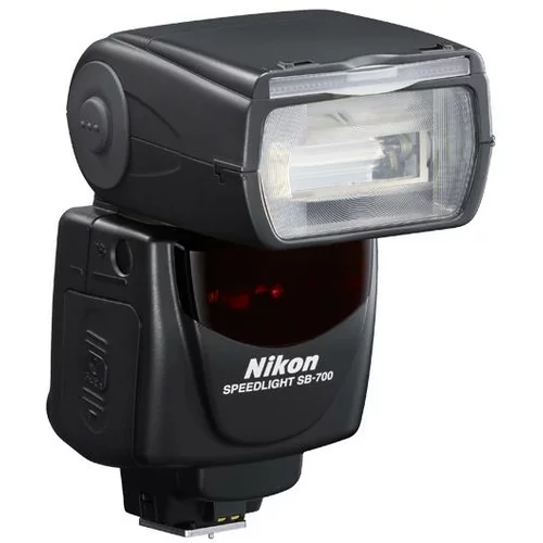 Nikon SB700 NIKON