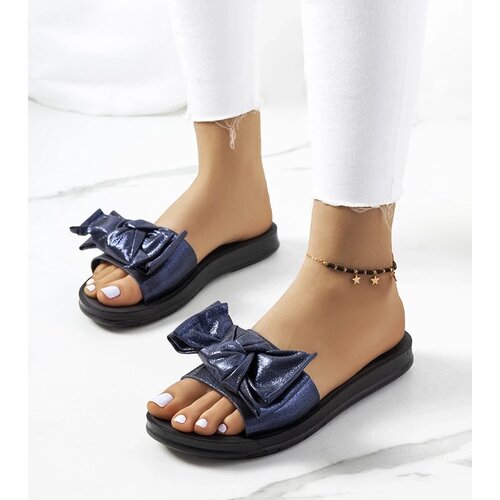 D/CEO Glossy silver flip-flops Cher Cene