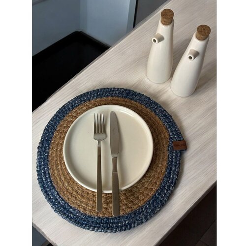 Mila Home Luxury Pogrinjek iz jute &amp;oslash; 33 cm Wicker &amp;ndash; Slike