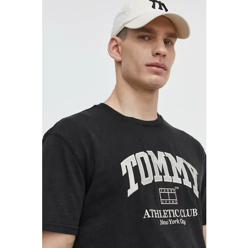 Tommy Jeans Bombažna kratka majica moška, črna barva, DM0DM18557