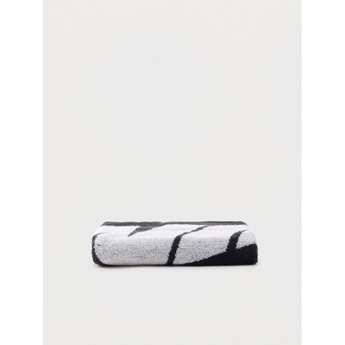 Nike Jacquard Medium Graphic Towel white Slike