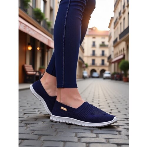 Resti Women's sports moccasins Sortpes Cene