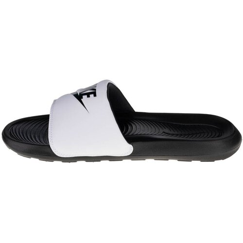 Nike victori benassi crna Slike