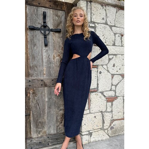 Trend Alaçatı Stili Women's Navy Blue Outcut Cut Self-Textured Midi Dress Cene