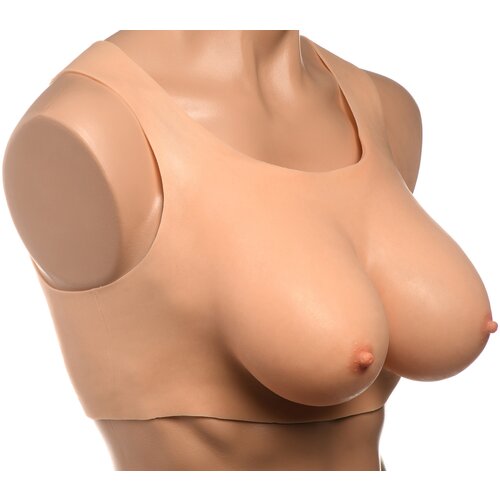 Master Series Perky Pair D-Cup Silicone Breasts Cene