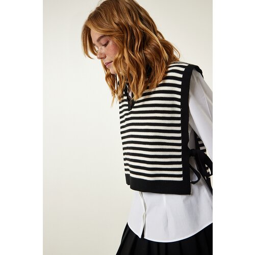 Happiness İstanbul Women's Black Tied Striped Crop Knitwear Sweater Slike