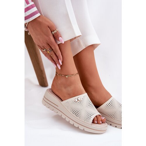VINCEZA Women's Leather Wedge Sandals Beige 41477 Cene