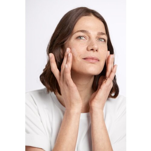 Clinique Smart Clinical&amp;trade; Repair Wrinkle Correcting Cream hranjiva krema protiv bora 50 ml Slike