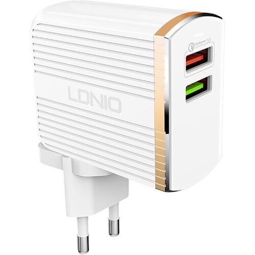 Ldnio komplet adapter A2502Q 220V 2X usb 1X qc 3.0 1X 2,4A + lightning kabel Cene