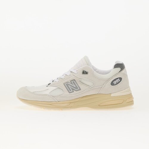 New Balance Sneakers 991 V2 Beige EUR 36 Cene