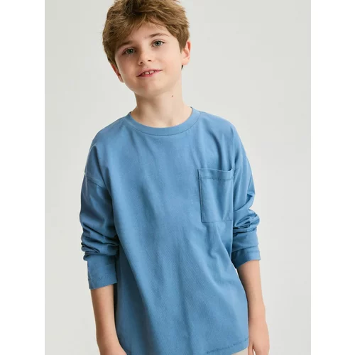Reserved oversize majica z dolgimi rokavi in žepom - modra
