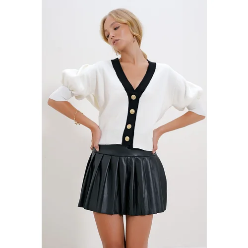 Trend Alaçatı Stili Women's White V Neck Balloon Sleeve Button Detail Cardigan