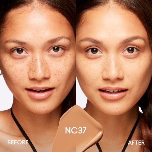 MAC Cosmetics Studio Fix Fluid SPF 15 24HR Matte Foundation + Oil Control matirajoči tekoči puder SPF 15 odtenek NC37 30 ml Slike