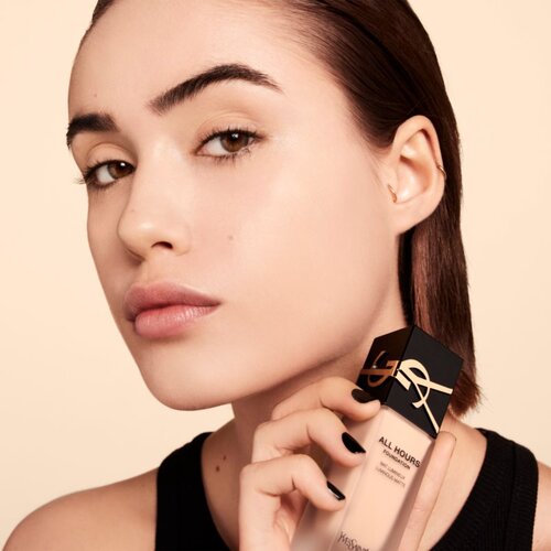 Yves Saint Laurent All Hours Foundation dolgoobstojen tekoči puder SPF 39 odtenek LN9 25 ml Slike