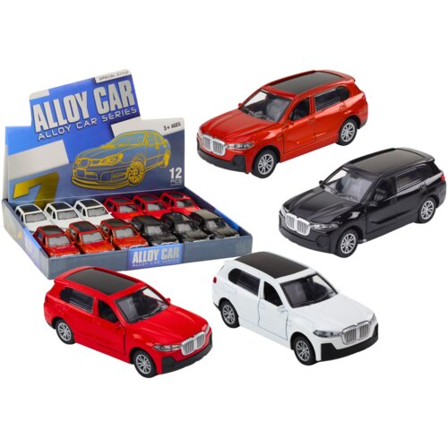  Metalni osobni automobil u mjerilu 1:32 - boju šaljemo nasumično Cene
