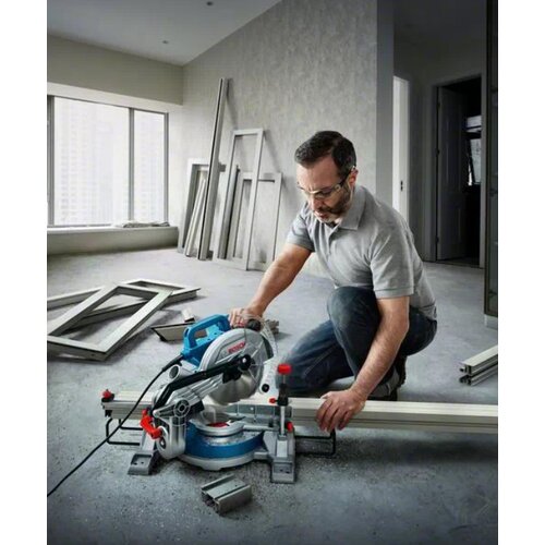 Bosch Professional zajeralna žaga GCM 216 Slike