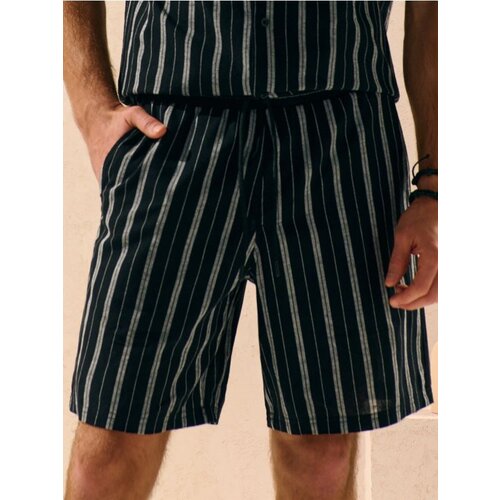 Sinsay Kratke hlače s primjesom lana Slike