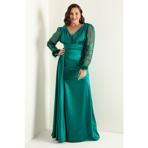 Lafaba Women's Emerald Green V-Neck Sleeves with Stone Slits Long Plus Size Evening Dress Cene