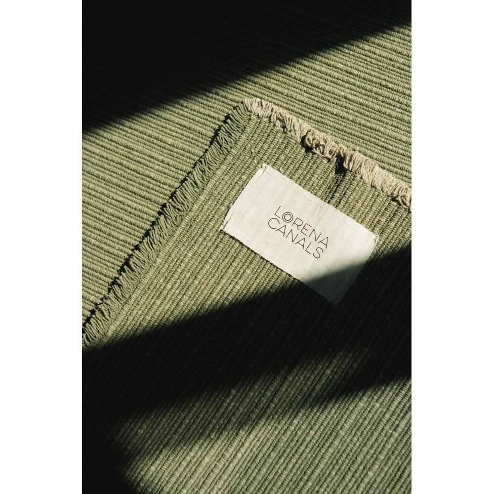 Lorena Canals Kaki zeleni ručno rađen pamučan tepih 200x300 cm Handloom &amp;ndash; Slike