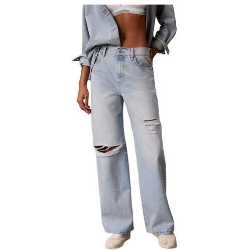 Calvin Klein pocepane ženske farmerke Slike