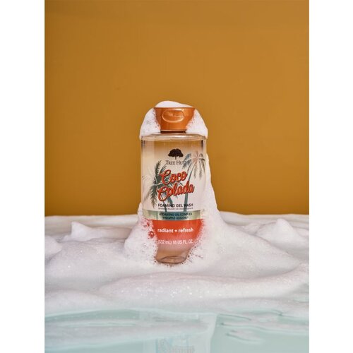 TREE HUT Coco Colada Foaming Gel Wash penasti gel za prhanje 532 ml Slike