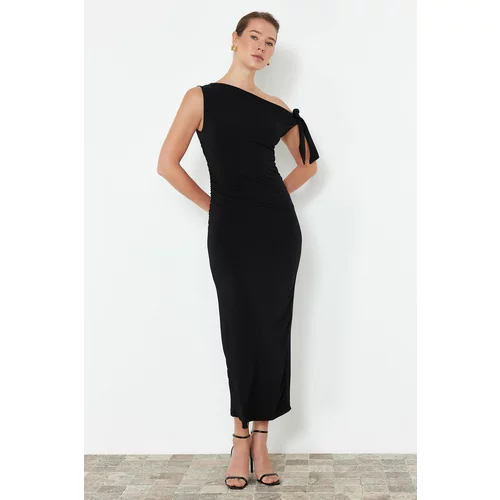 Trendyol Limited Edition Black Fitted Knitted Midi Stretch Pencil Dress