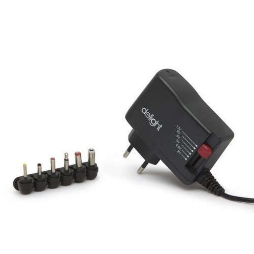 Delight uinverzalni adapter 12W s snemiljivimi konektorji Cene