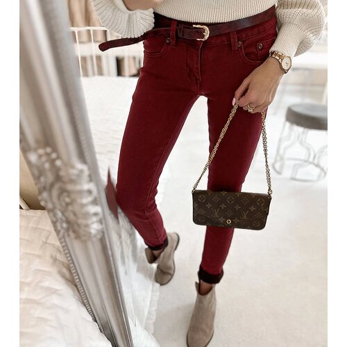 Gemre Red elastic pants with Rocher belt Cene