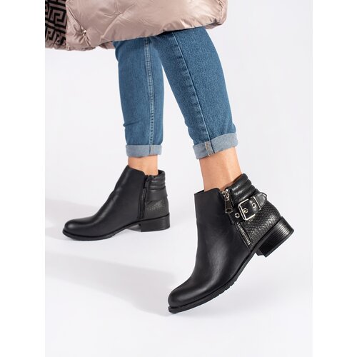 Shelvt Women's black Chelsea boots with a flat heel Cijene
