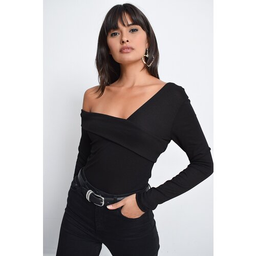 Cool & Sexy Women's Black Madonna Collar Blouse B10 Cene