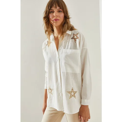 Bianco Lucci Women's Flam Linen Star Laser Cut Single Pocket Long Sleeve Shirt