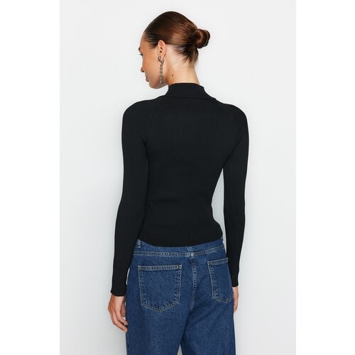 Trendyol Sweater - Black - Slim fit Slike
