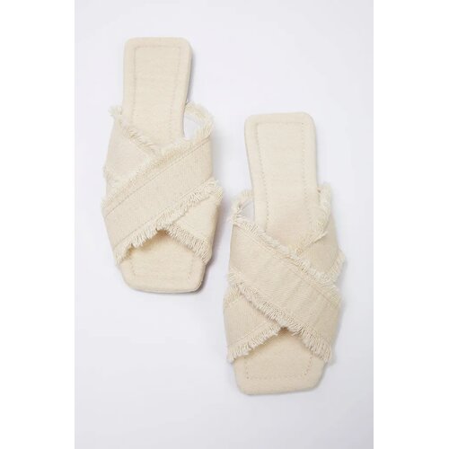 Trendyol Shoes ženske papuče Takss25Te00043, krem Cene