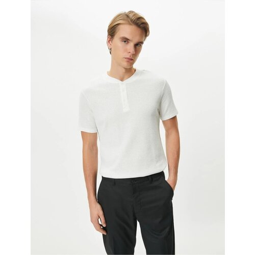 Koton Basic T-Shirt Round Neck Buttoned Short Sleeve Textured Cotton Slike