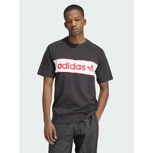 Adidas Majica Archive IS1404 Črna Regular Fit