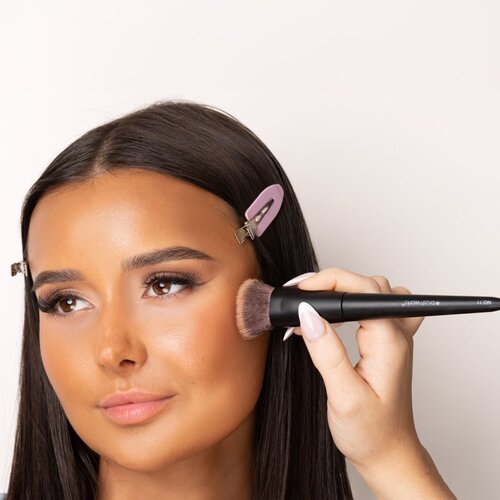 Brushworks Flat Top Contour Brush čopič za konture vrsta NO. 11 1 kos Slike