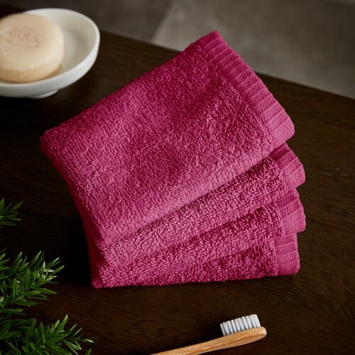 Catherine Lansfield Temno rožnate hitro su&amp;scaron;eče bombažne brisače v kompletu 4 ks 30x30 cm Quick Dry &amp;ndash; Slike