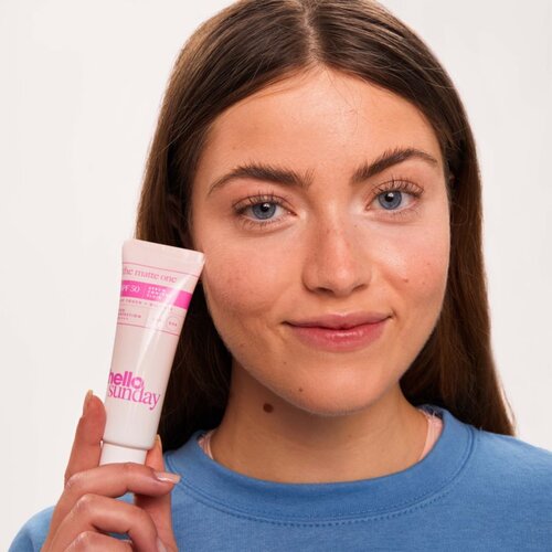 Hello sunday the matte one podlaga za matiranje kože za mastno in problematično kožo SPF 50 50 ml Slike
