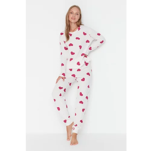 Trendyol Fuchsia Heart Knitted Pajamas Set