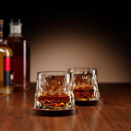  Vrtljivi kozarci za whisky z lesenimi podstavki (2 kosa) Slike