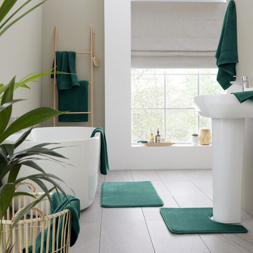 Catherine Lansfield Temno zelena frotirna bombažna brisača 70x120 cm Anti-Bacterial &amp;ndash; Slike