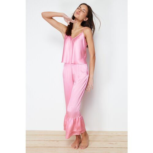 Trendyol Pink Flounce Detailed Capri Satin Woven Pajamas Set Slike
